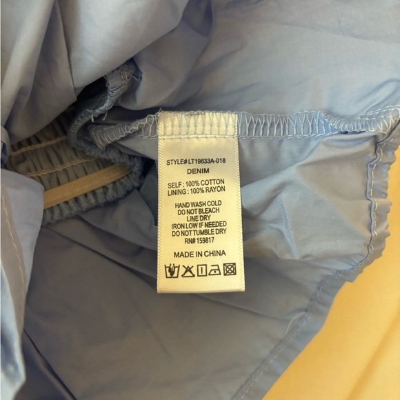 Altar’d State Blue Puff Sleeve CropTop - Picture 6 of 6